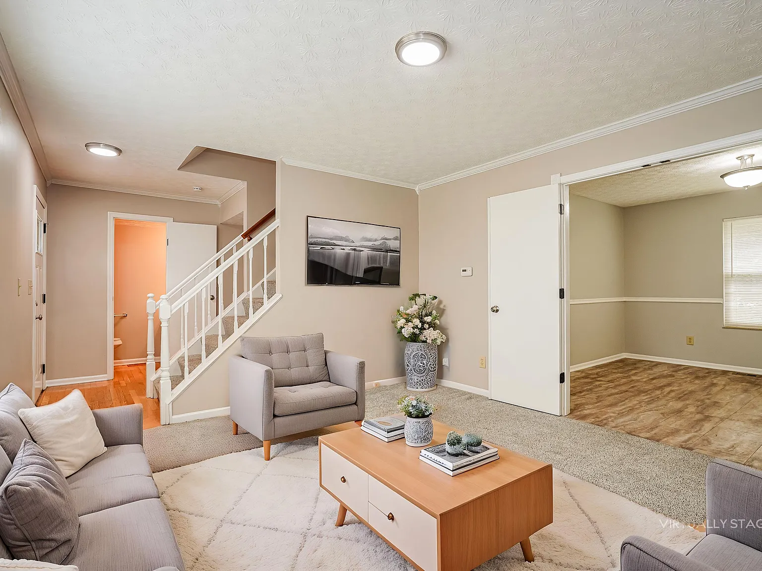 4 bed, 3.0 bath, 1690 sqft, $2,663 — Photo 3