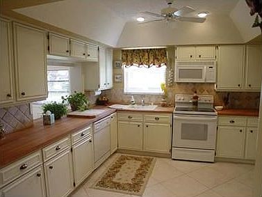 4th image of 14 Acacia Dr