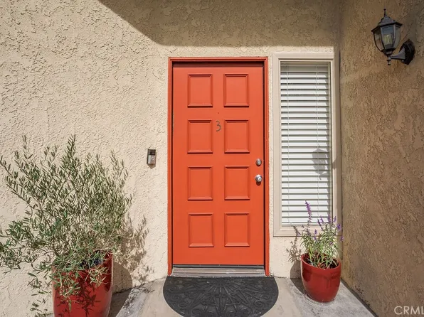 1881 Alpha Rd APT 3, Glendale, CA 91208