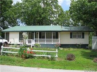 691 Plainview Dr, Houston, MO 65483