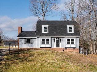 7221 Kilcullen Dr, Charlotte, NC 28270