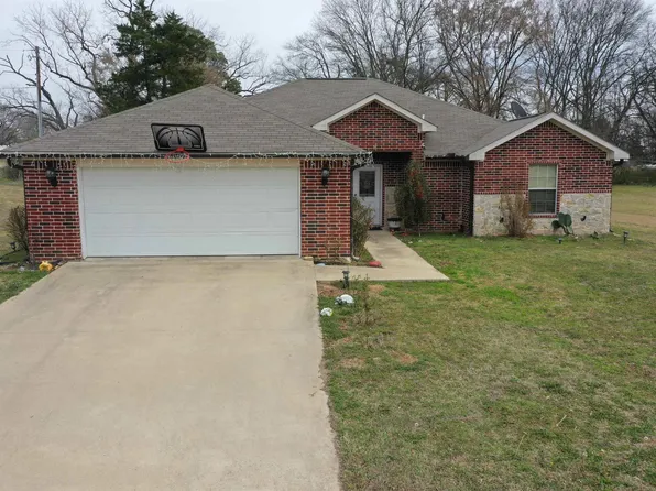 28 County Road 3101, Pittsburg, TX 75686