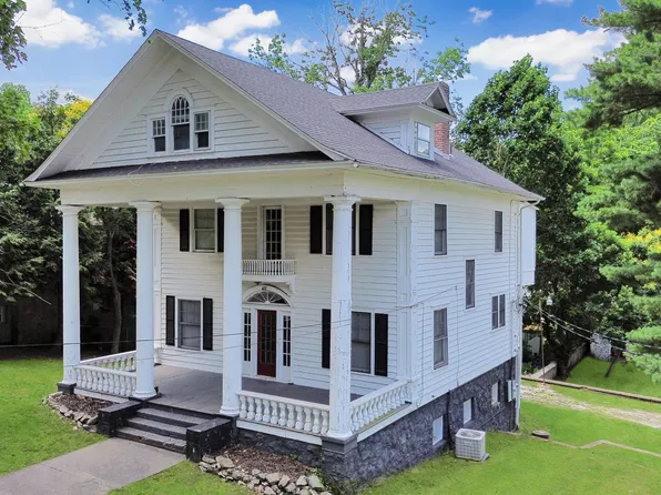 412 S Jefferson Street, Neosho, MO 64850