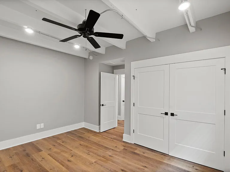 556 N Locust St #111 — Photo 20