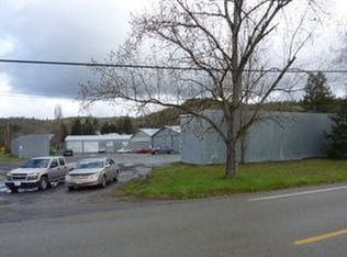 2094 Roberts Creek Rd, Roseburg, OR 97470