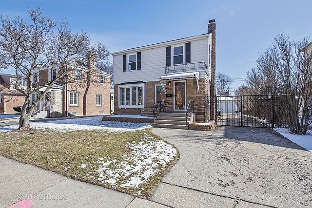1st image of 1225 Blanchan Ave