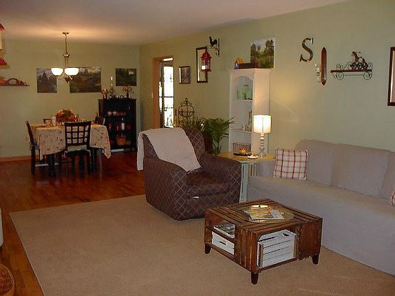 2nd image of 1703 Jody Ln