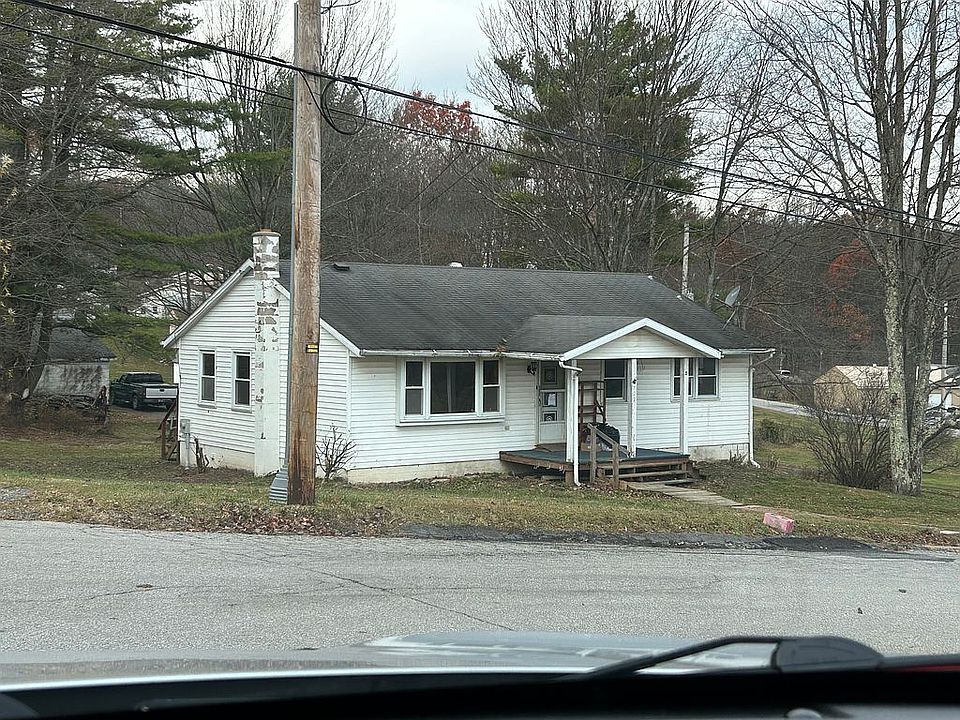 Lot is 120 w x 150’d