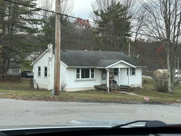 702 S Moshannon Ave, Snow Shoe, PA 16874