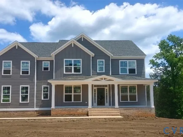 4013 Robins Ridge Dr, Moseley, VA 23120