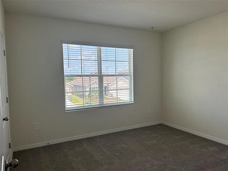 17218 Reserva Dr — Photo 29