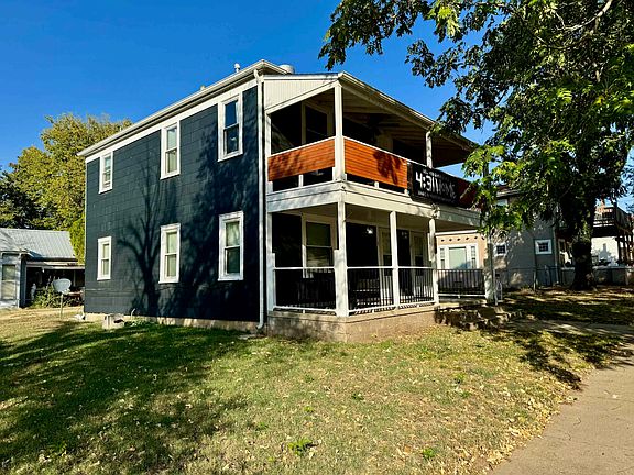 5th image of 320 W Chestnut Ave