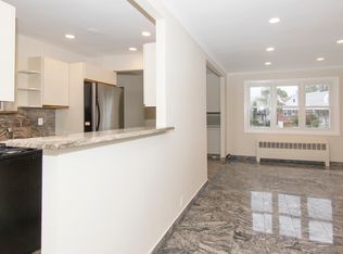 47-37 Hollis Ct #2D, Flushing, NY 11358