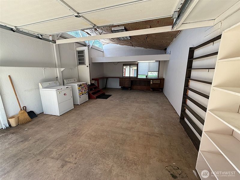 4th image of 26109 Z Street