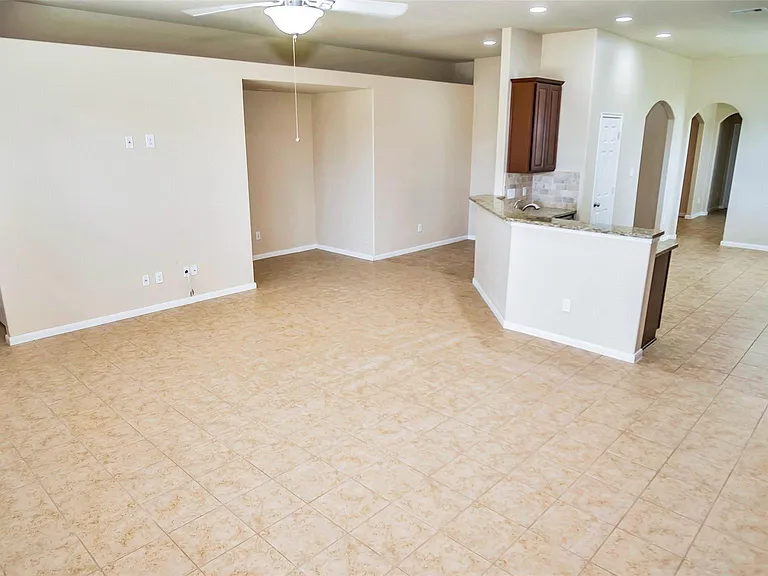 18910 Alta Pine Ln — Photo 11