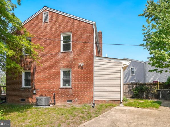 4701 Bass Pl SE, Washington, DC 20019