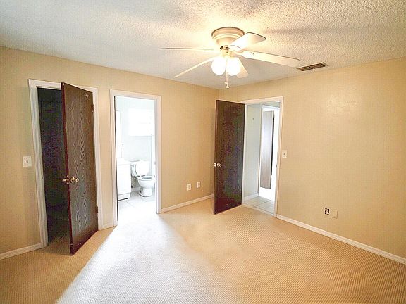 5th image of 1619 Weltin St