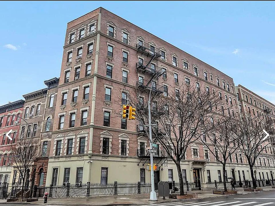 1st image of 94 Hamilton Pl #2E