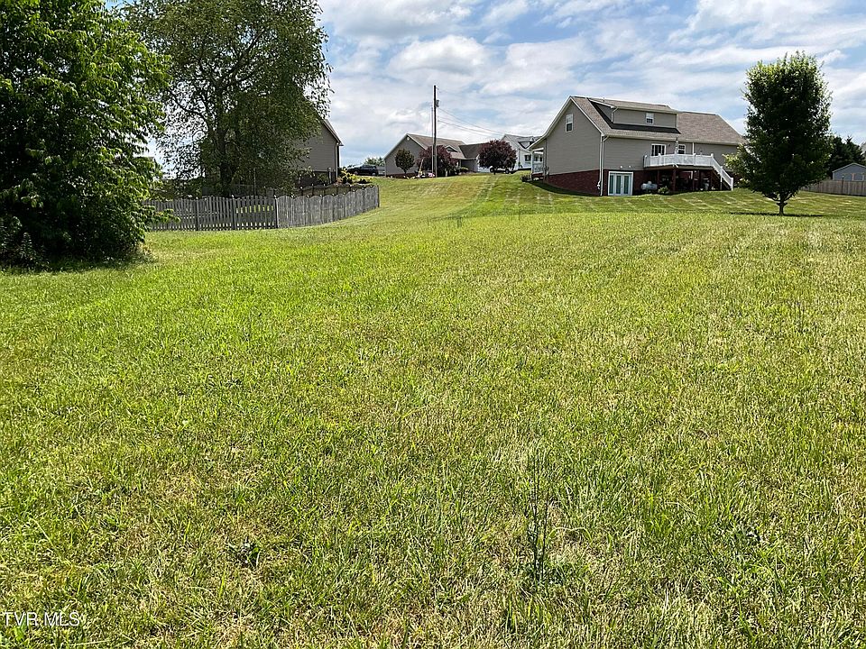 2nd image of 71 Creek View Ct