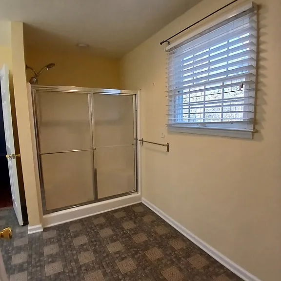 18 Greystone Dr — Photo 26