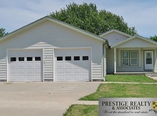 214 Lakeview St, Milford, KS 66514