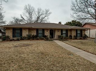 305 Ridgebriar Dr, Richardson, TX 75080