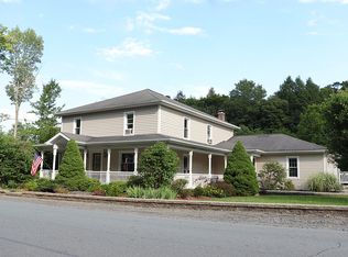 147 Van Brunt St, Moscow, PA 18444