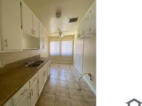 3647 W 104th St, Inglewood, CA