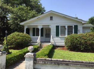 212 W 4th North St, Summerville, SC 29483