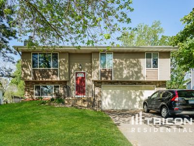 8301 Thomas Ave N, Brooklyn Park, MN, 55444