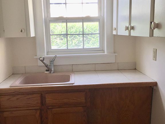 First floor laundry room with washer/dryer hookups.