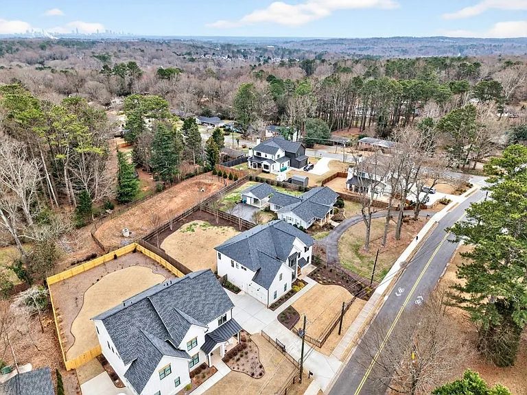 3937 N Cooper Lake Rd SE — Photo 51