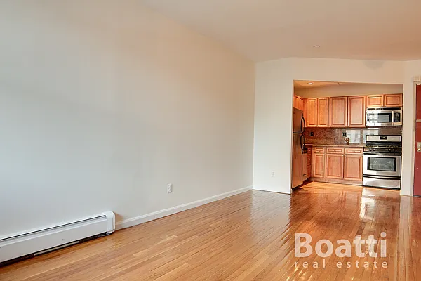 Rented by Richard Boatti, LREB | media 9