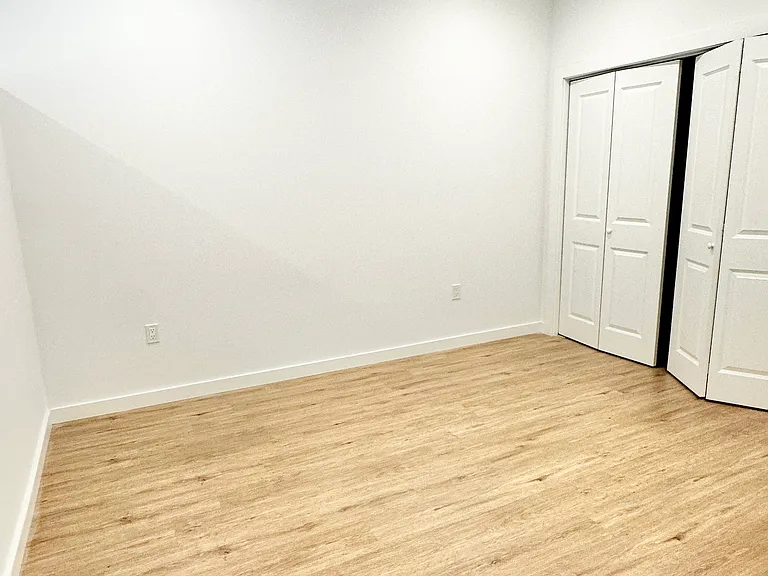 834 N Broad St #3 — Photo 12