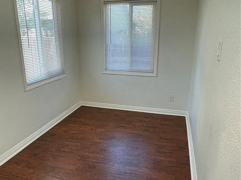 835 E Nocta St — Photo 8