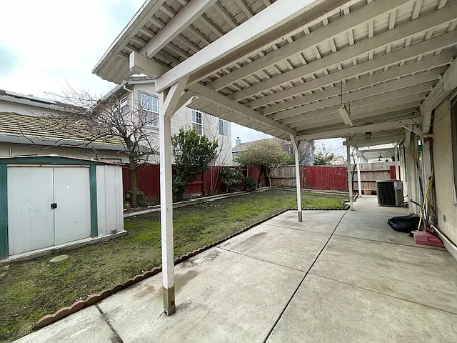 Onyx Ave — Photo 11