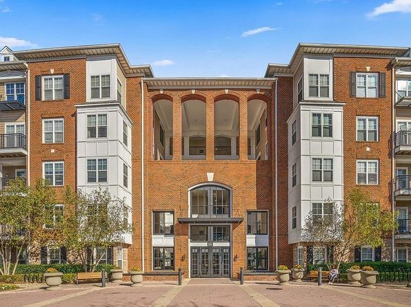 501 Hungerford Dr APT 462