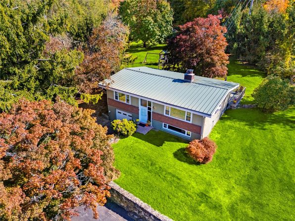 11 Hilltop Drive, North Salem, NY 10560