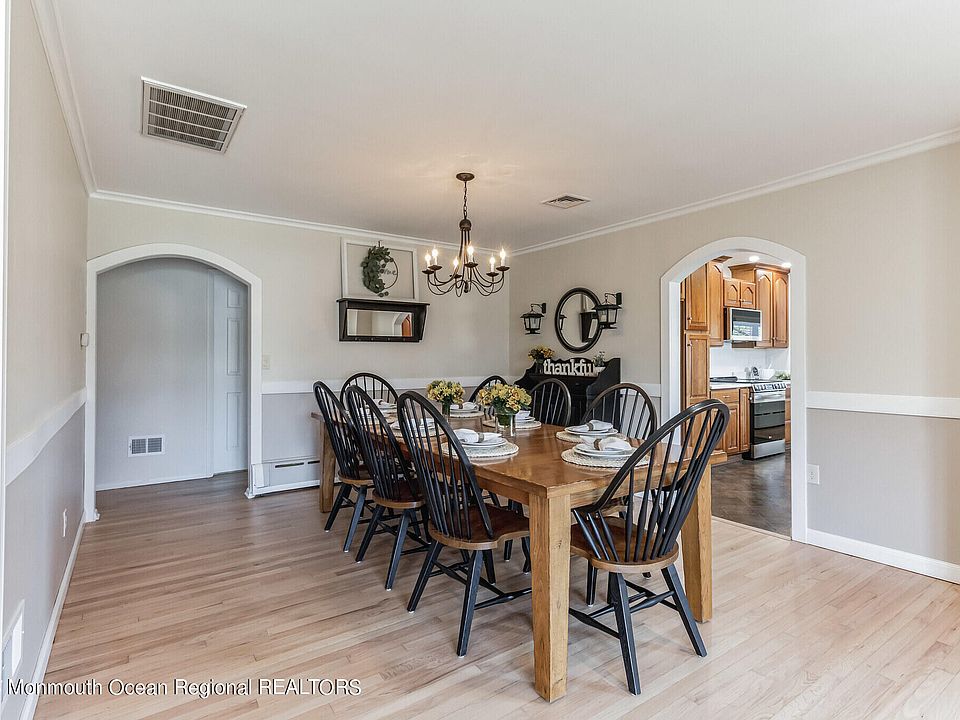 393 Gordons Corner Road, Manalapan, NJ 07726 Zillow