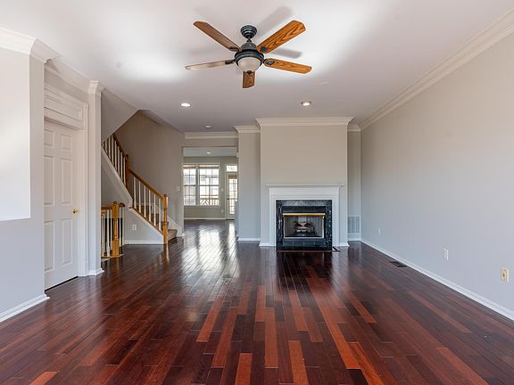 3rd image of 2609 Tarleton Corner Dr