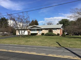 222 Butztown Rd, Bethlehem, PA 18020