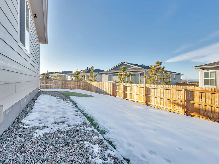 4007 Castle Vista Ln — Photo 50