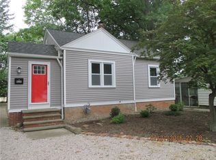 828 Lloyd Rd, Wickliffe, OH 44092