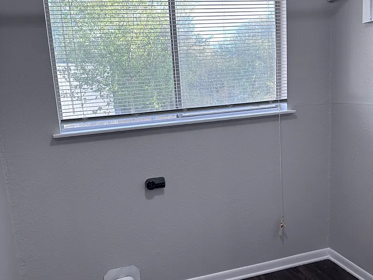 3409 Graybuck Rd — Photo 13