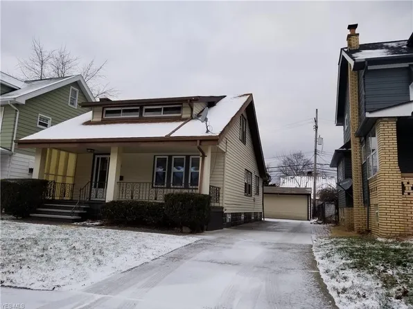 9411 Birchwood Rd, Garfield Heights, OH 44125