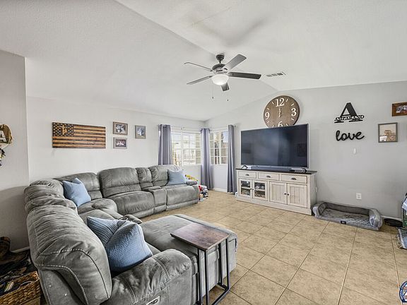5th image of 1201 Stacey Ave