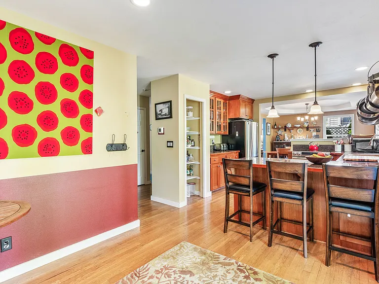 2178 Douglas Dr NE — Photo 16