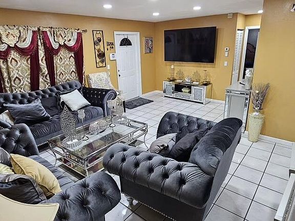 5th image of 5184 Edgecliff Avenue