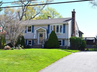 18 William Rd, Billerica, MA 01821