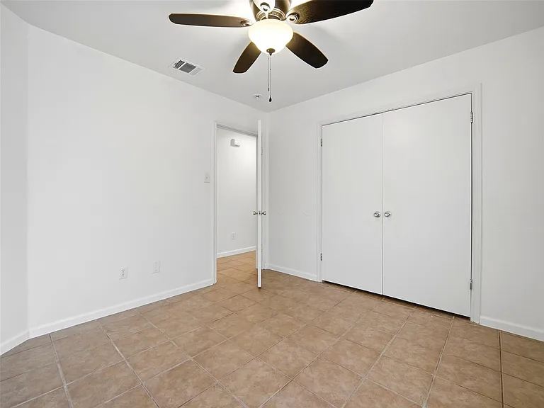 2304 Smith Branch Blvd #B — Photo 11